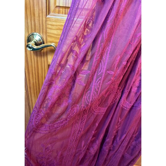 PinkBlush Maternity Size S Embroidered Lace Maxi Dress Short Sleeves Wine - Picture 6 of 11